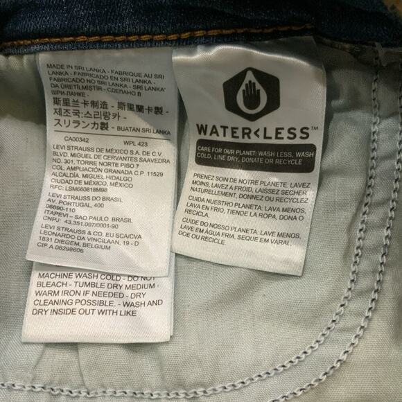 Levis Red Tab Jeans Mens 30x32 Classic Bootcut Dark Wash Streetwear Denim NWT - Picture 13 of 15